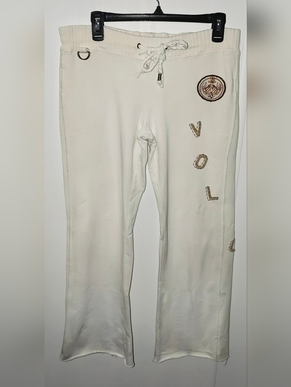 Volcom Cream Wide Leg Track Pants  Embroidered Anchor Patch & VOLCOM Spell Out